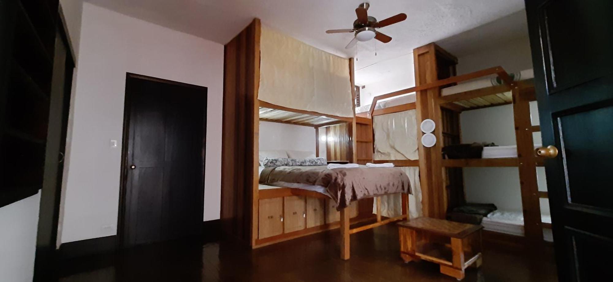 Villa Del Prado Medellin Room photo